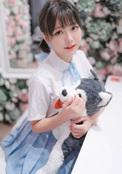 推动摇篮的手