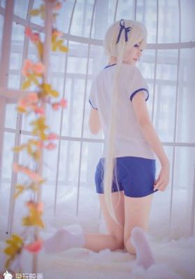 爱骑自行车的女孩