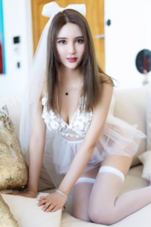 秋霞视频在线播放